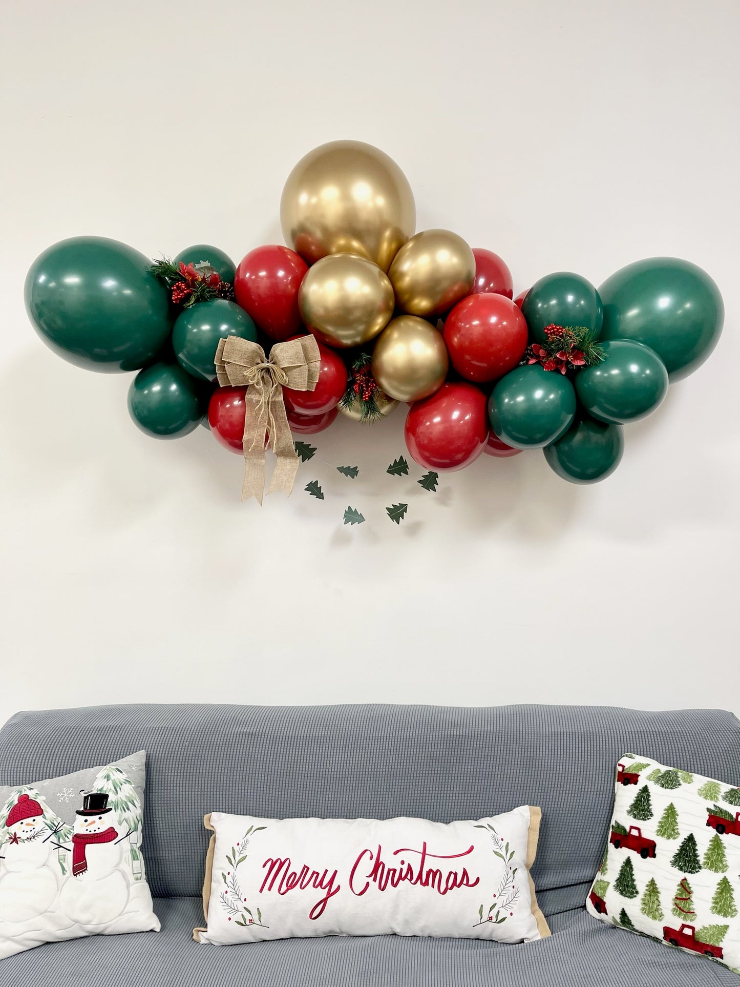 ‘Tis the Season - Grab & Go Balloon Garland