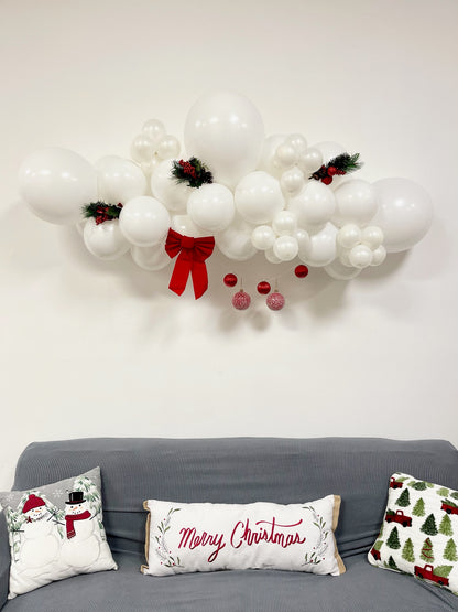 I'm Dreaming of a White Balloon Garland - DIY 6’ Balloon Garland Kit