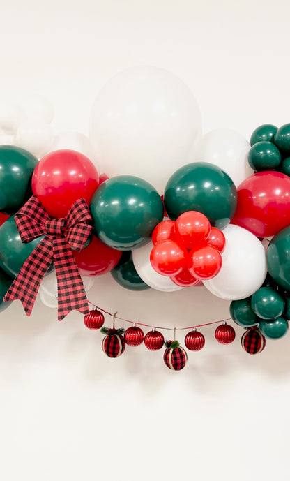 Merry & Bright - DIY 6' Balloon Garland Kit