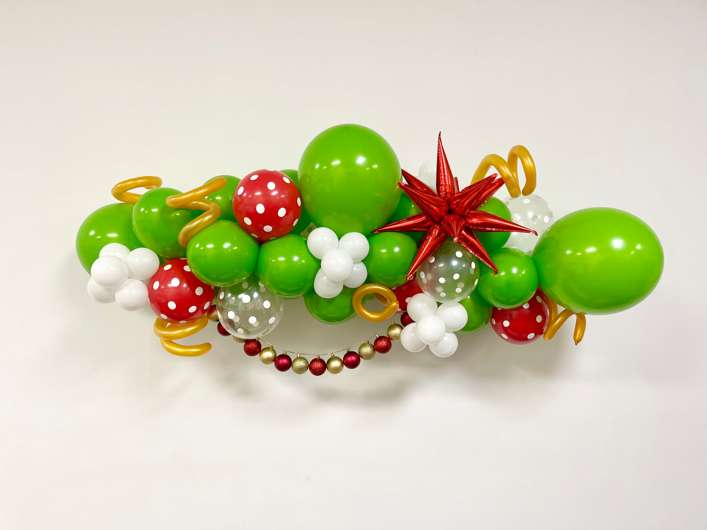 Feeling Grinchy - Grab & Go Balloon Garland